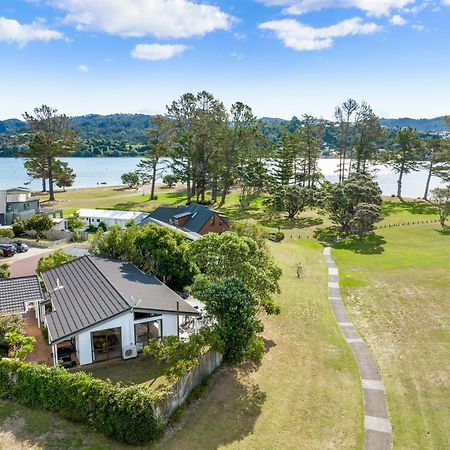 Pauanui Beach House Suntrap Exterior foto